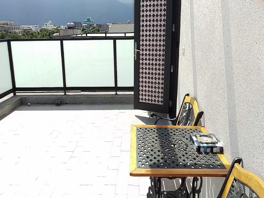 True Love Bed And Breakfast Kota Hualien Bagian luar foto